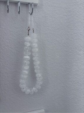 Chunky White Beaded Necklace - Women Jewelry